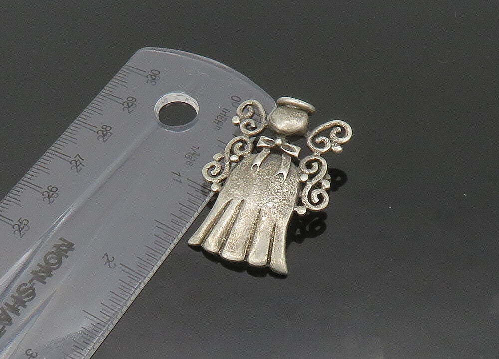 925 Sterling Silver  Vintage Angel With Halo Swirl Detail Brooch Pin  BP8590