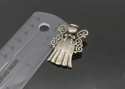 925 Sterling Silver  Vintage Angel With Halo Swirl Detail Brooch Pin  BP8590