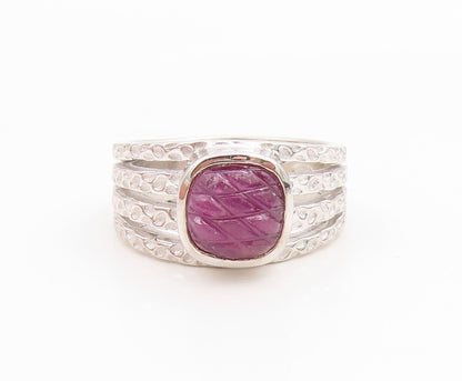 925 Sterling Silver Vintage Ring Carved Ruby Hammered Band  Sz 7.5  RG36133