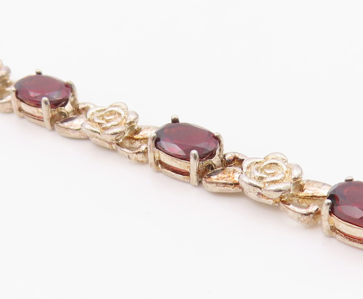 925 Sterling Silver Vintage Bracelet Elegant Garnet Carved Rose Link  BT12123