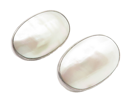 NAKAI NAVAJO 925 Silver  Vintage Mother Of Pearl Non Pierce Earrings  EG7548