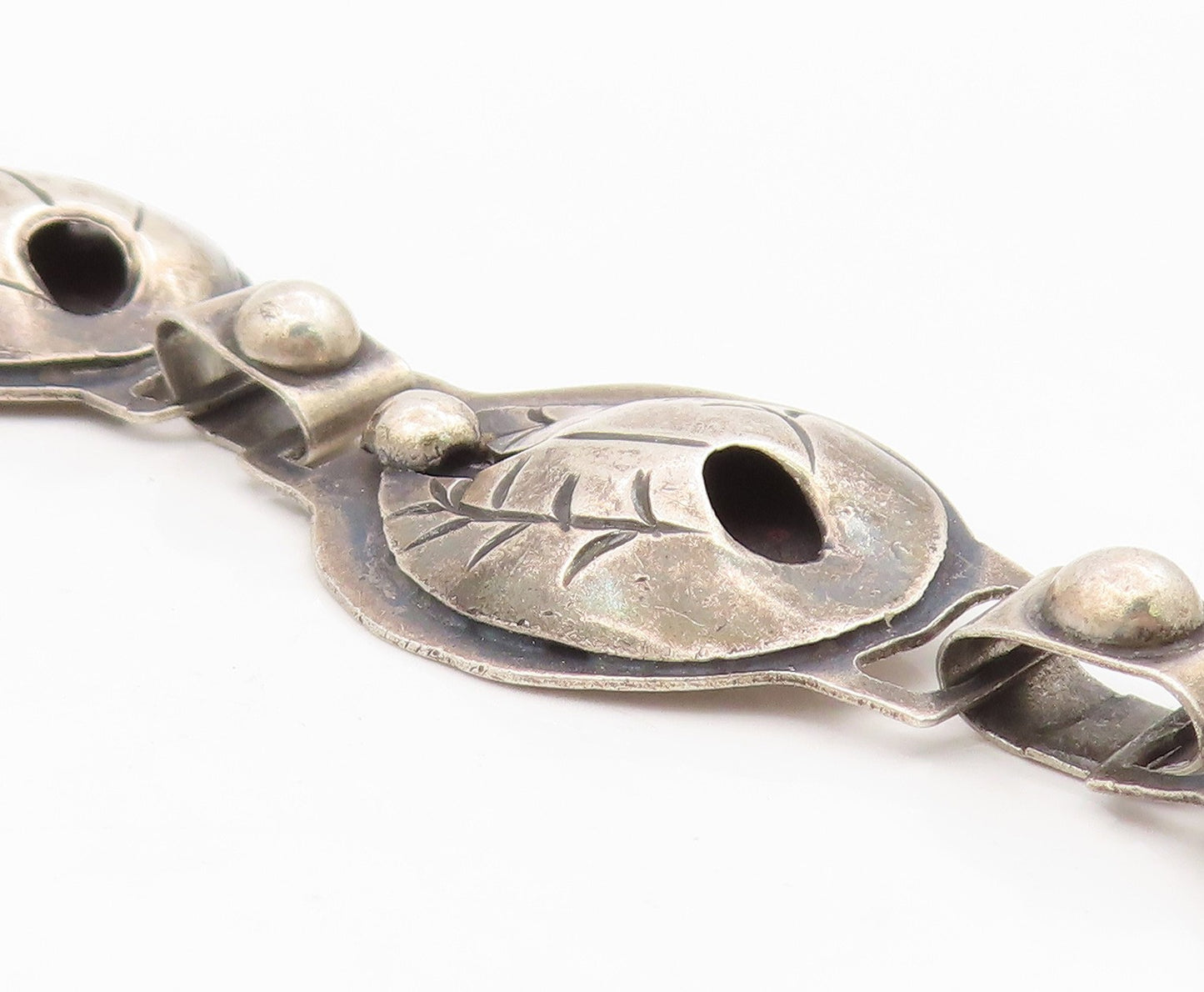 925 Sterling Silver Vintage Bracelet MEXICO Etched Leaf Motif Concho  BT11593