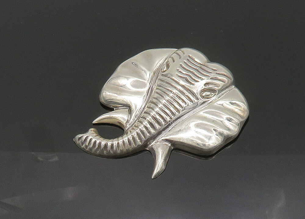 925 Sterling Silver  Vintage Shiny Elephant's Head Animal Pendant  PT16579