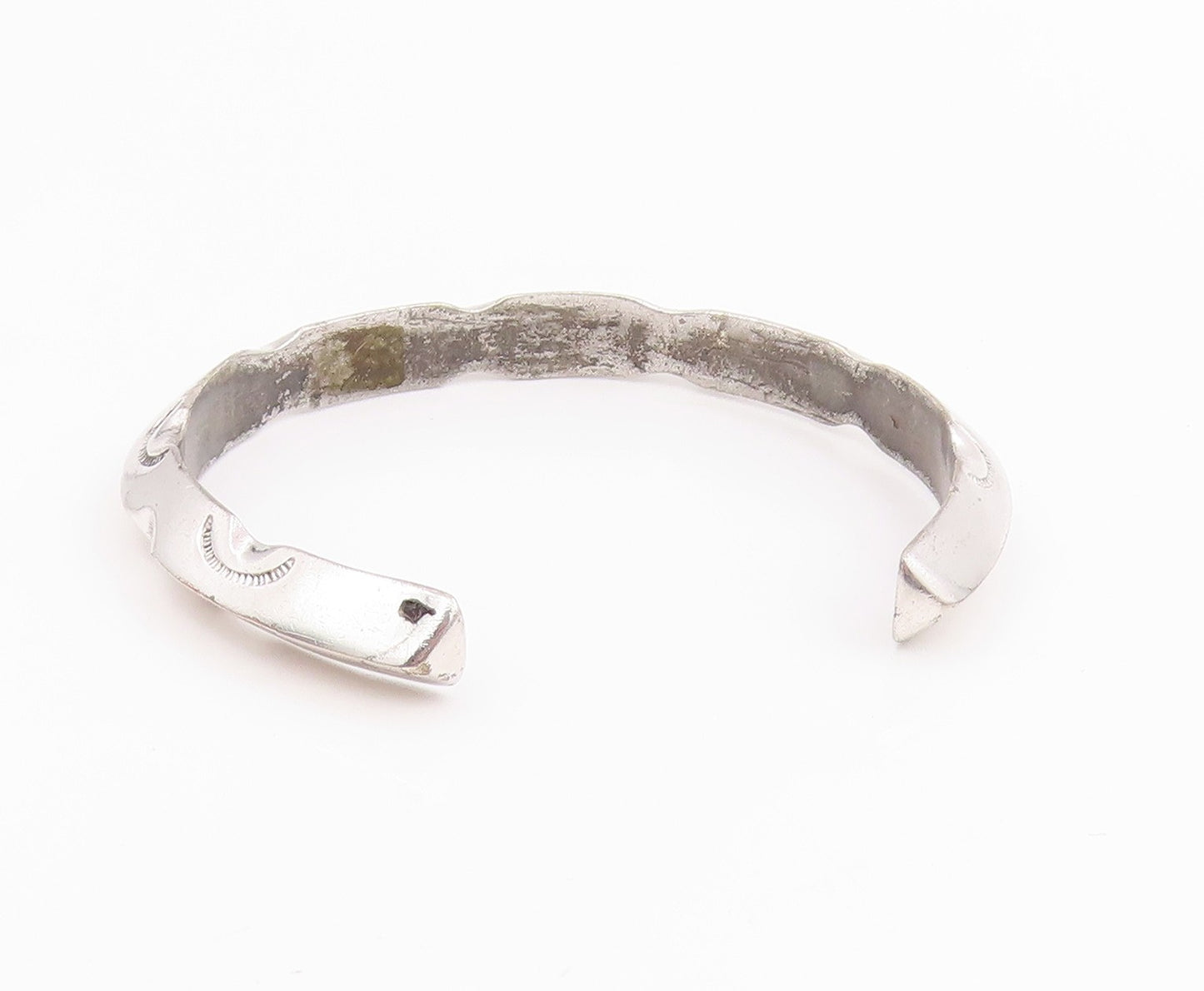 925 Sterling Silver Vintage Bracelet NAVAJO Etched Wavy Knife Edge Cuff  BT11649