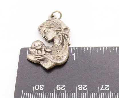 925 Sterling Silver Vintage Pendant Virgin Mary With Infant In Her Arms  PT25028