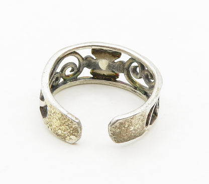 925 Sterling Silver  Vintage Petite Open Floral Swirl Band Ring Sz 4  RG15699