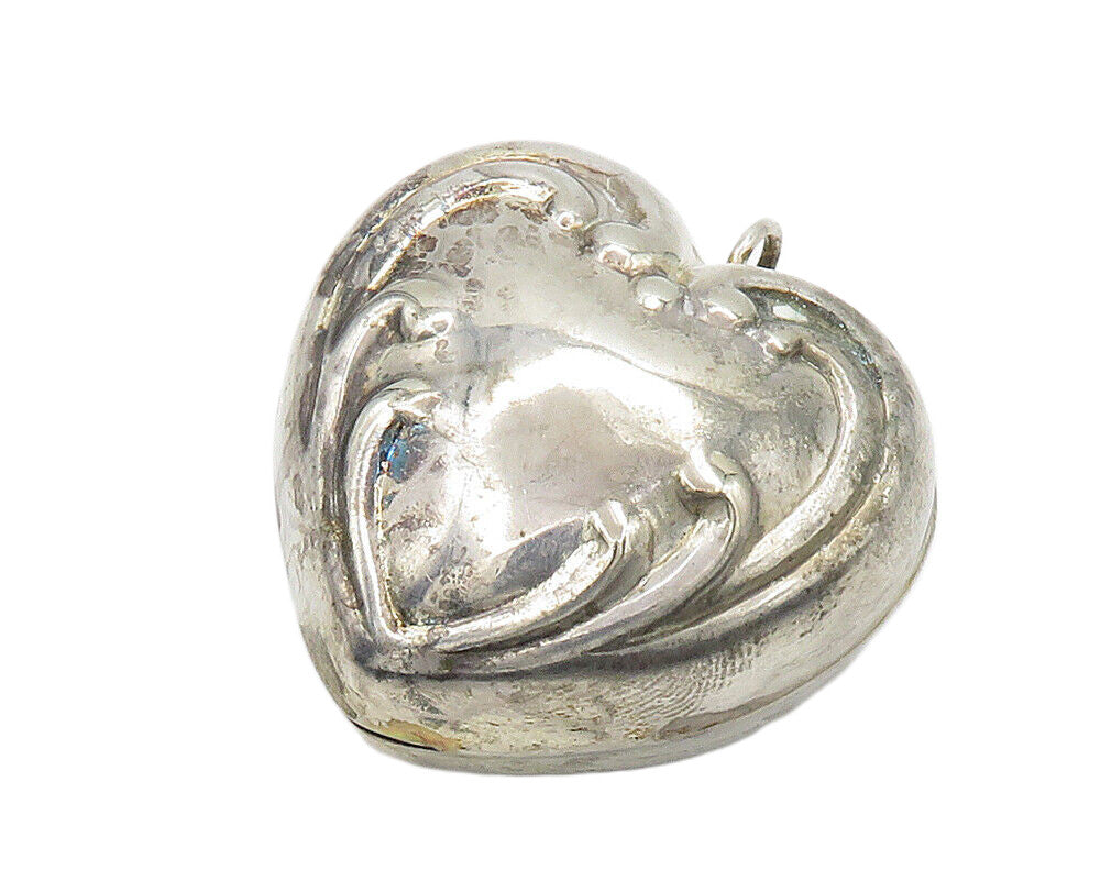 925 Sterling Silver  Vintage Hollow Love Heart Pendant (CHIMES)  PT12598