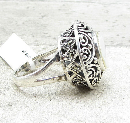 925 Sterling Silver  Mother of Pearl & Marcasite Filigree Ring Sz 7.5  RG1420