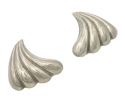 925 Sterling Silver  Vintage Dark Tone Twist Fluted Wing Drop Earrings  EG8848