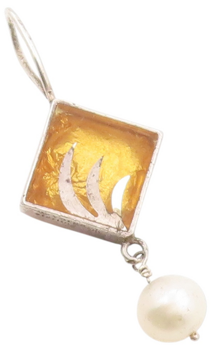 925 Sterling Silver Vintage Pendant VARGA Pearl With Gilded Leaf Charm   PT25002