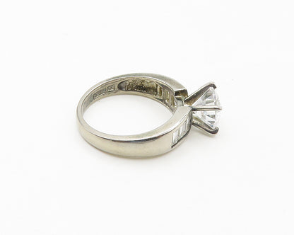 925 Sterling Silver  Cubic Zirconia Solitaire With Accents Ring Sz 7  RG17973