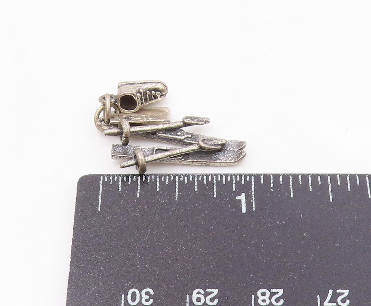 POST BELL 925 Silver  Vintage Sun Valley Ski Set Souvenir Pendant  PT18366