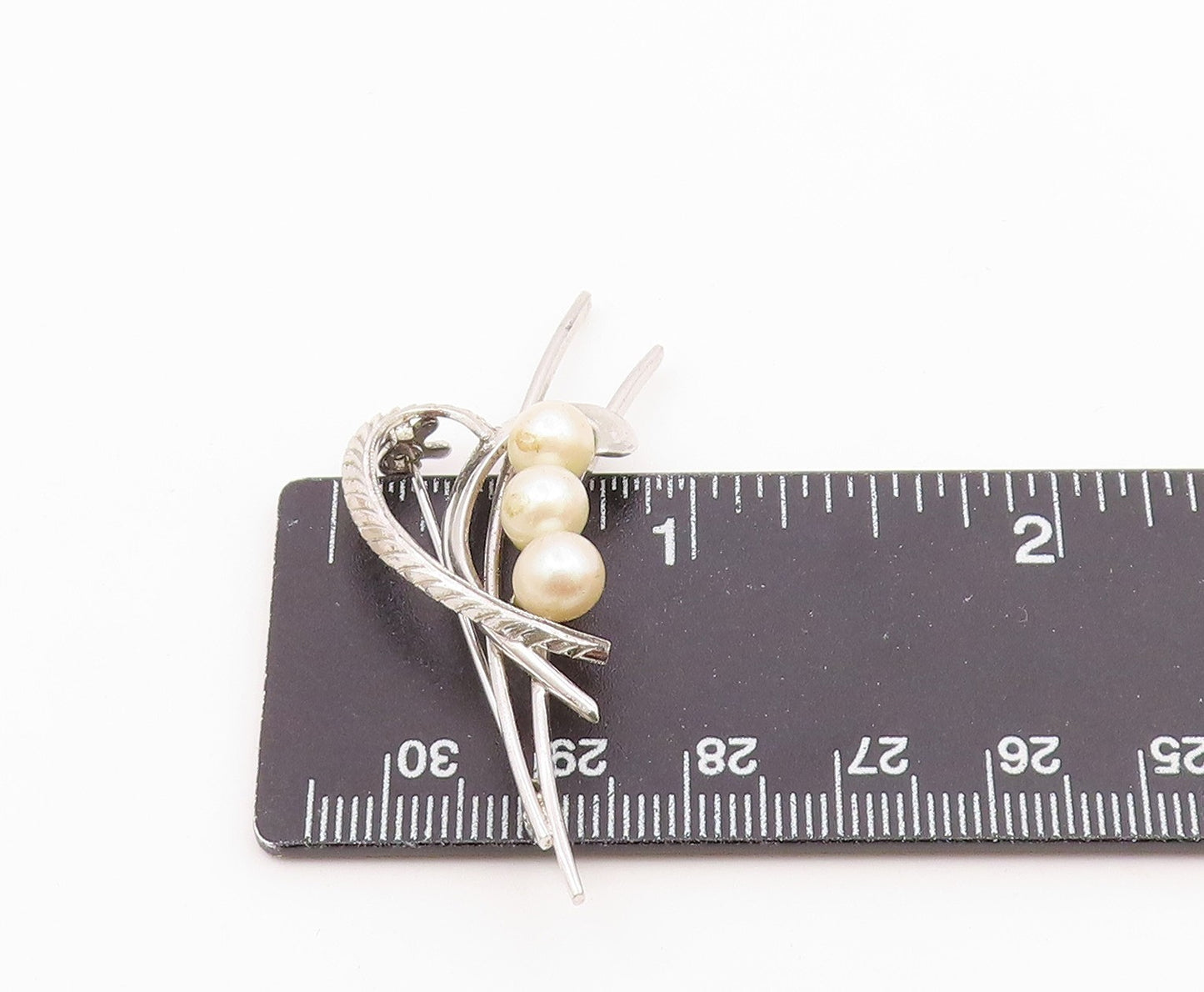 925 Sterling Silver  Vintage Shiny Pearls Love Heart Brooch Pin  BP8687