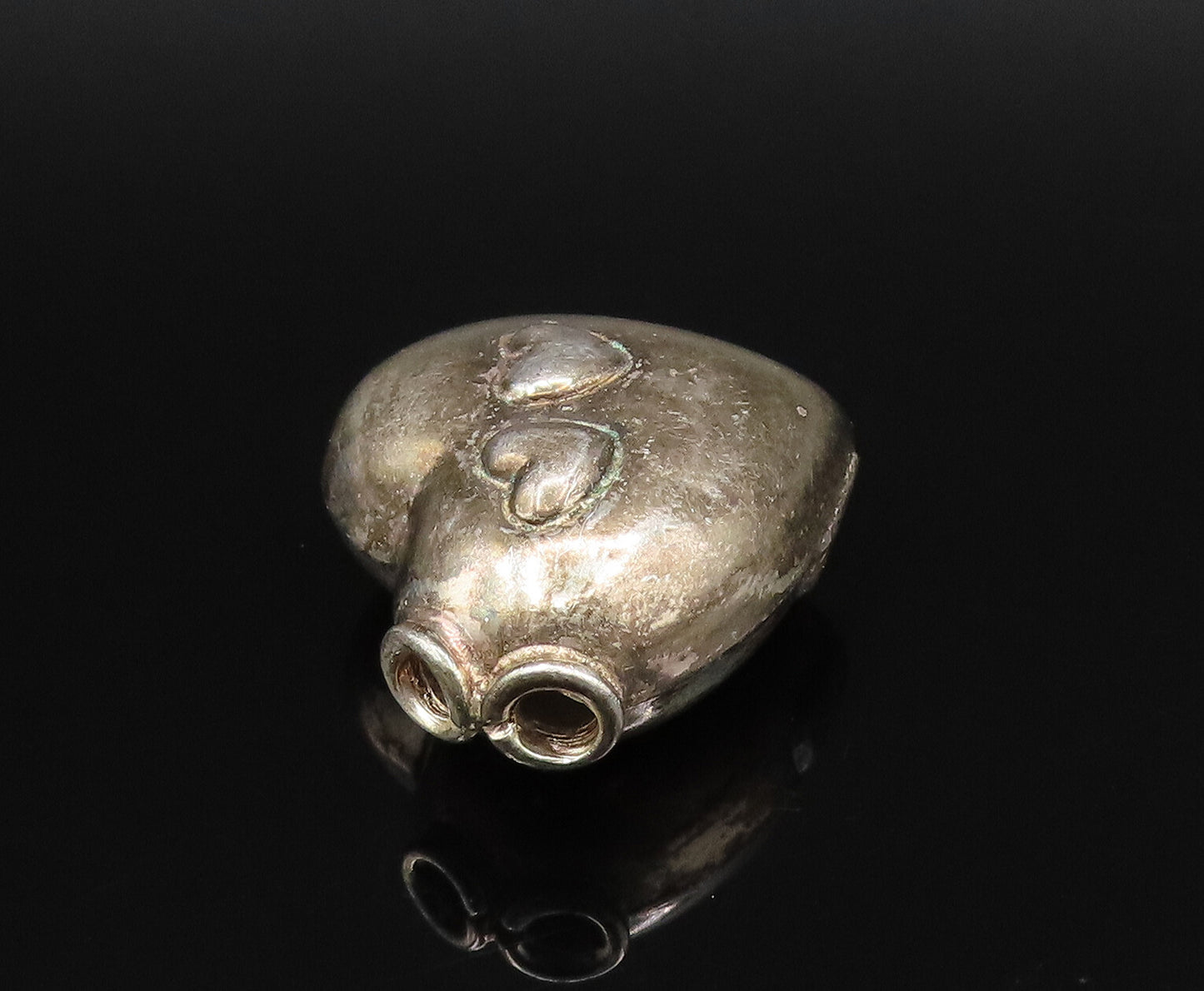 925 Sterling Silver  Vintage Carved Double Love Heart Side Pendant  PT21487