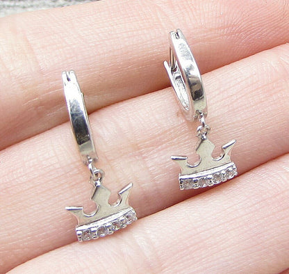 925 Sterling Silver White Cubic Zirconia Royal Crown Huggie Earrings EG1081