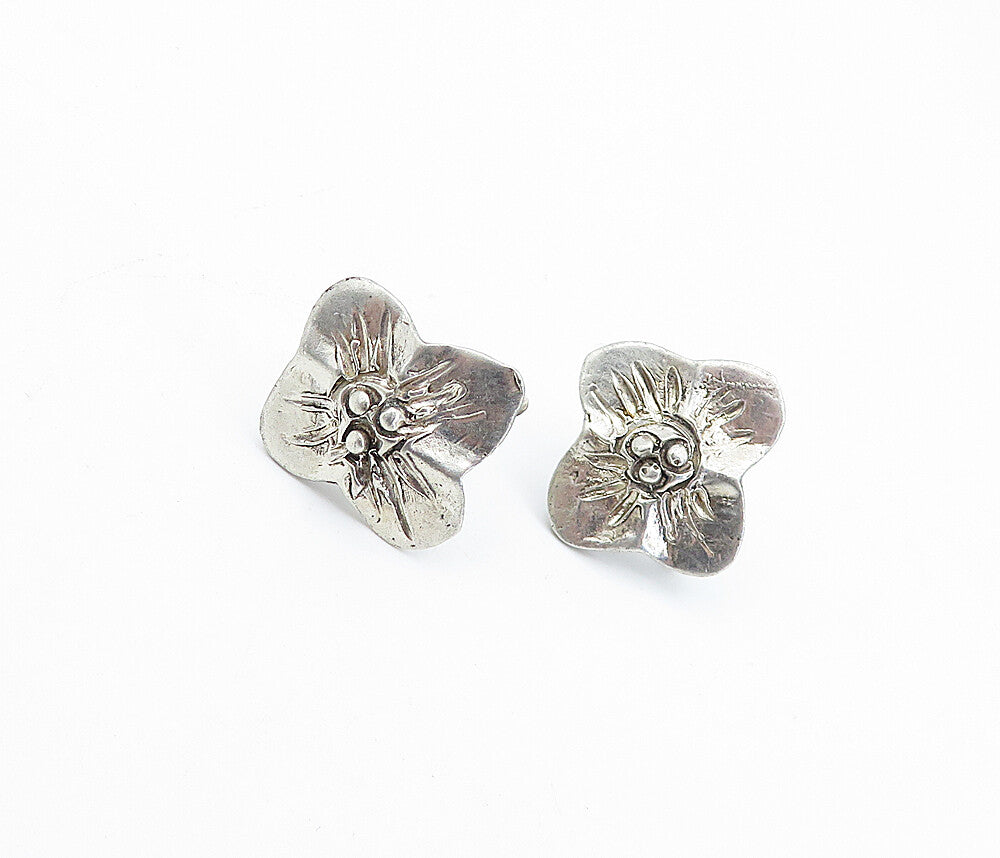 925 Sterling Silver  Vintage Etched Floral Non Pierce Screw Earrings  EG2210