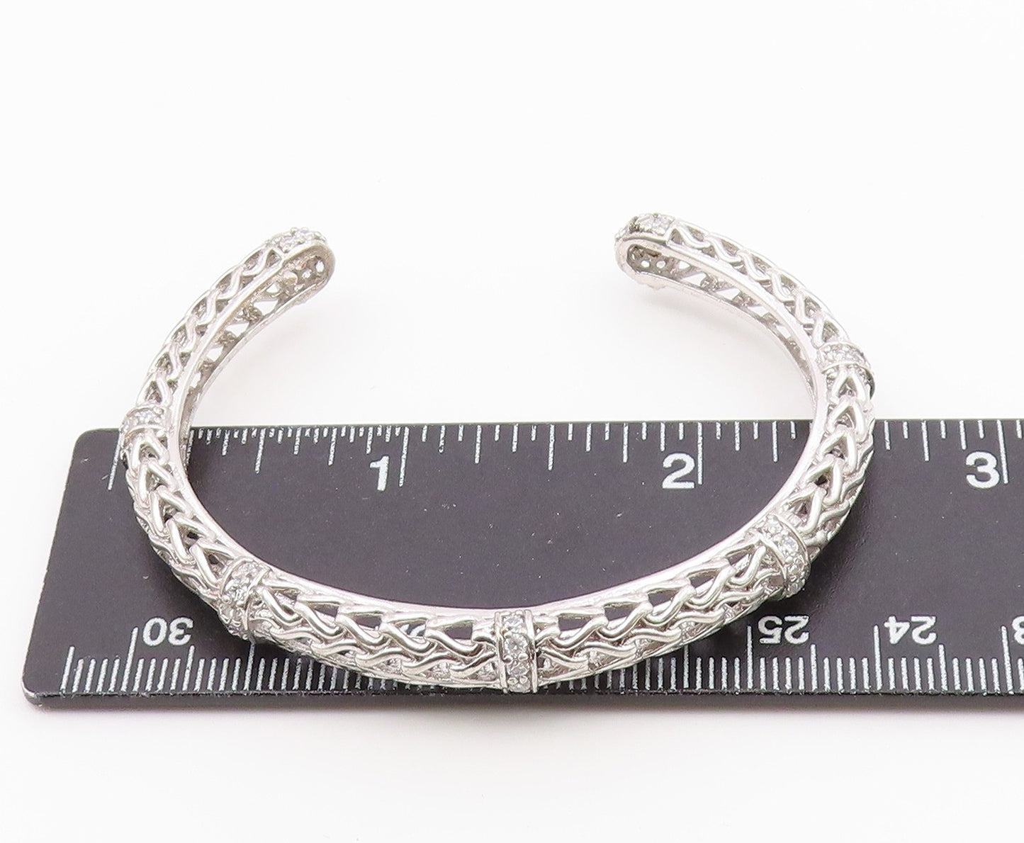 925 Sterling Silver  Vintage Elegant 3D Loop Carved CZ Bracelet  BT10008