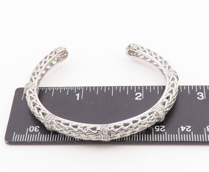 925 Sterling Silver  Vintage Elegant 3D Loop Carved CZ Bracelet  BT10008