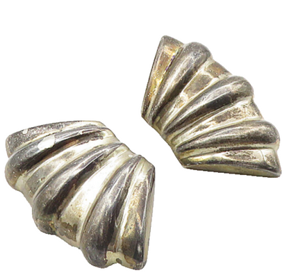 SILPADA 925 Sterling Silver  Vintage Dark Tone Hollow Drop Earrings  EG4871