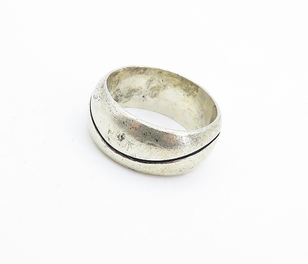 MEXICO 925 Sterling Silver  Vintage Etched Wavy Detail Band Ring Sz 8  RG6641