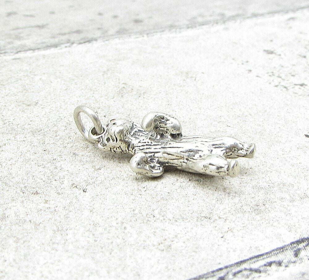 925 Sterling Silver Sculpted Bear 3D Charm Pendant  PT1061