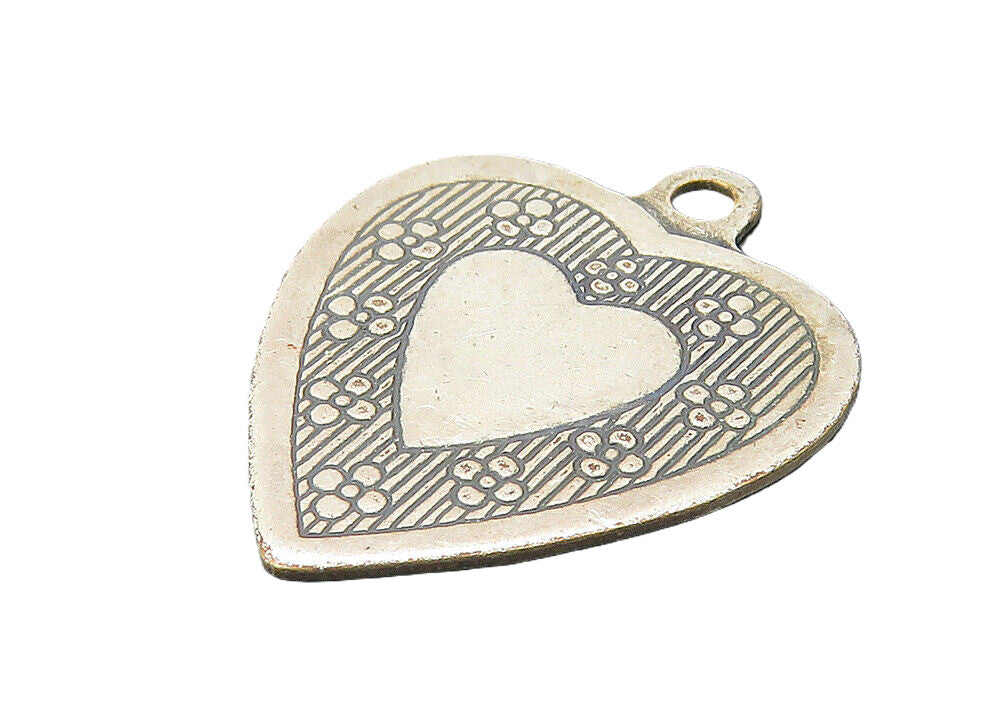 925 Sterling Silver  Vintage Dark Tone Floral Etched Love Heart Pendant PT8971
