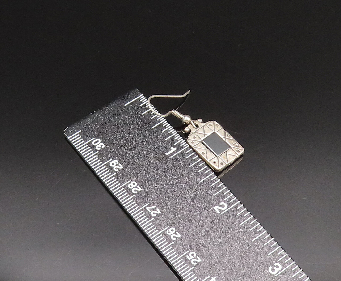ISRAEL 925 Silver  Vintage Engraved Pattern Square Hematite Earrings  EG12097