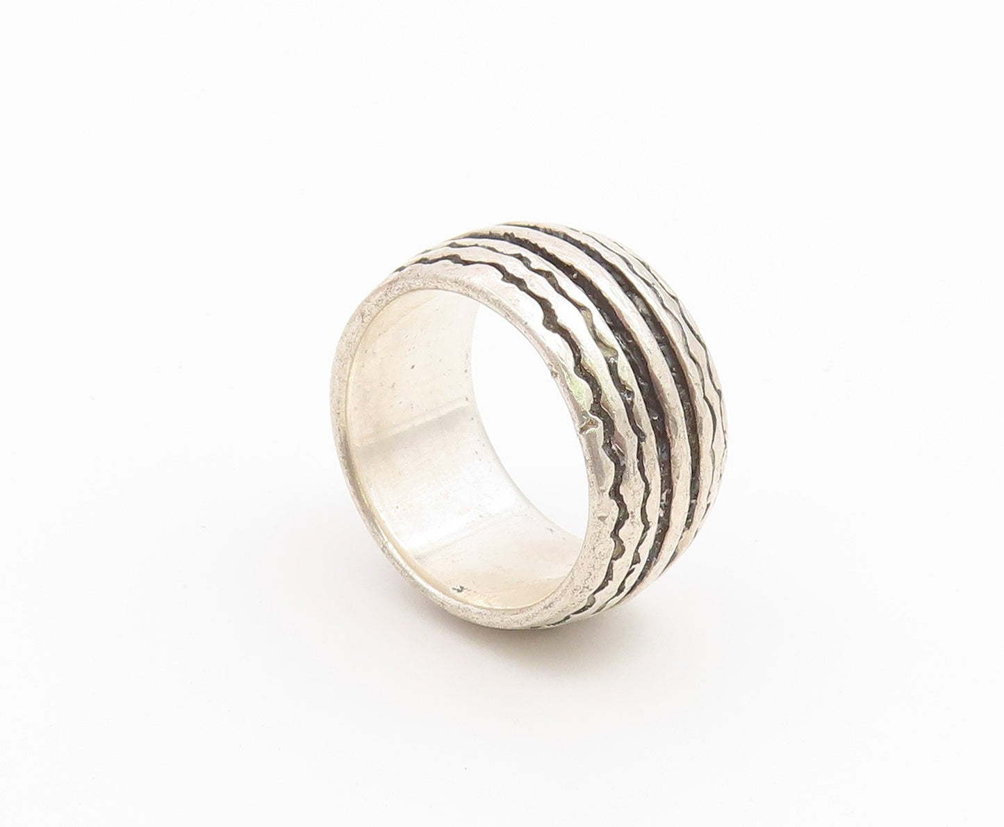 925 Sterling Silver Vintage Ring Wavy Patterned Statement Band  Sz 8  RG36769
