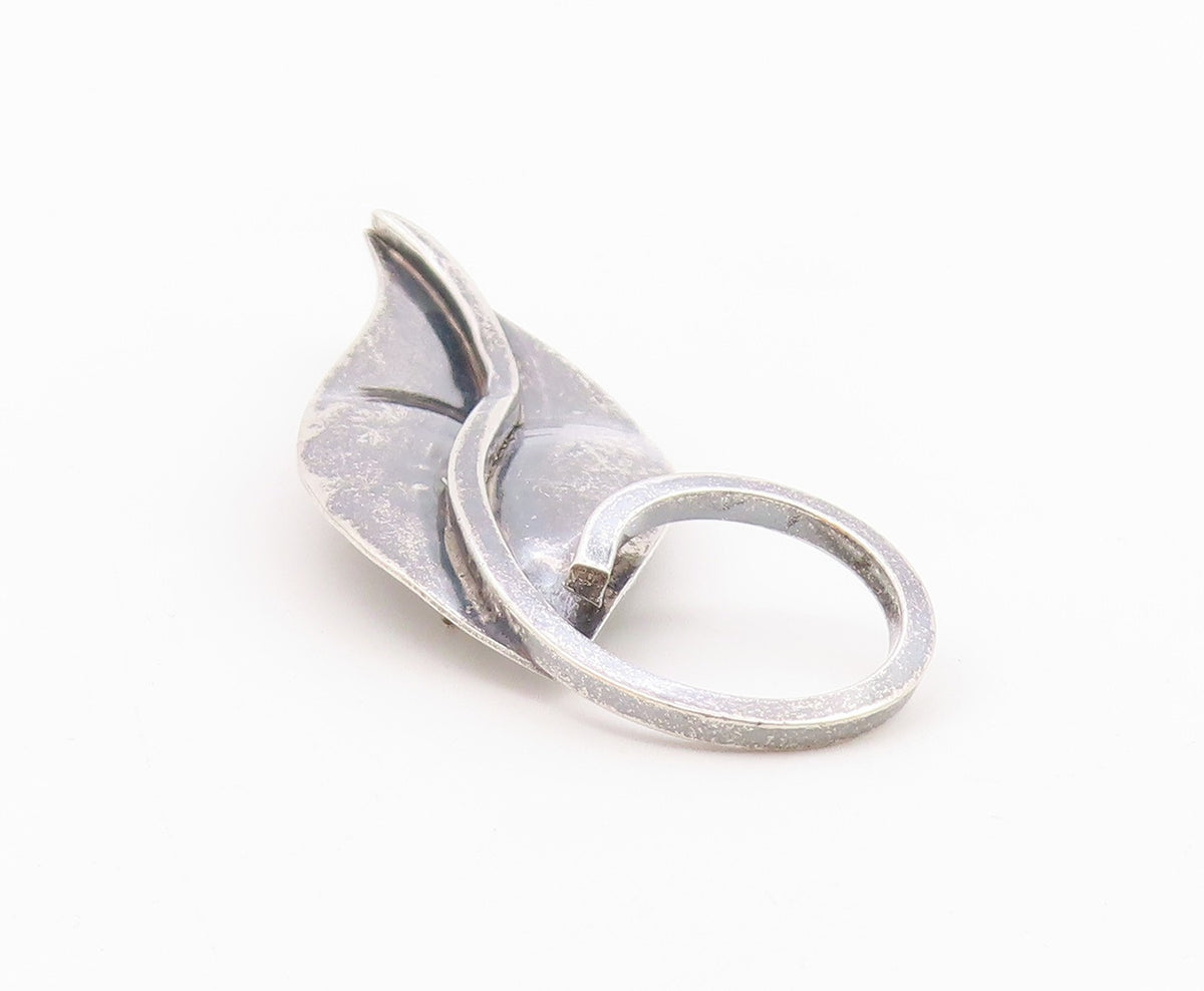 925 Sterling Silver  Vintage Dark Tone Single Leaf Motif Brooch Pin  BP3696