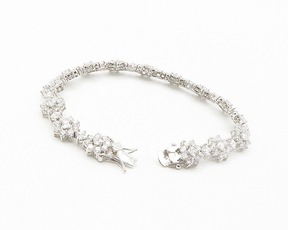925 Sterling Silver  Sparkling Cubic Zirconia Floral Chain Bracelet  BT5712