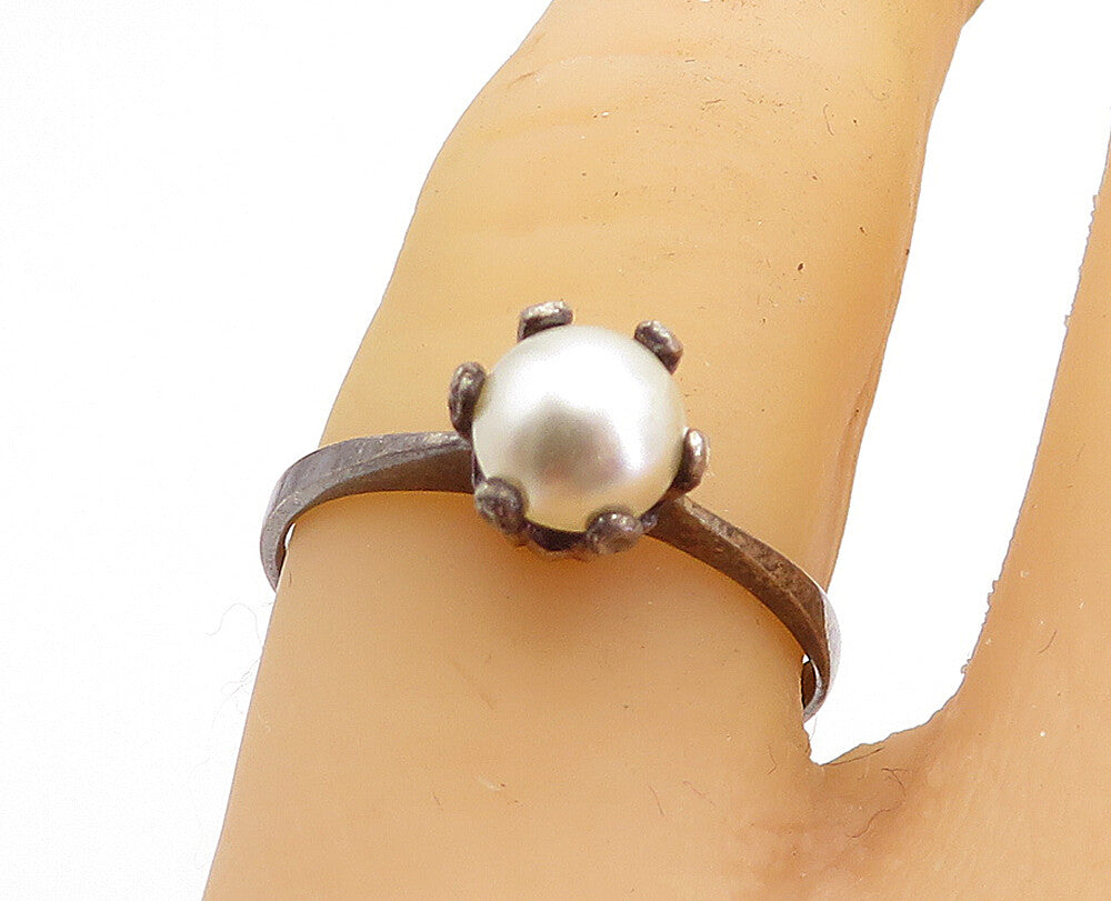 925 Sterling Silver Vintage Petite Pearl Dark Tone Solitaire Ring Sz 7 RG5197