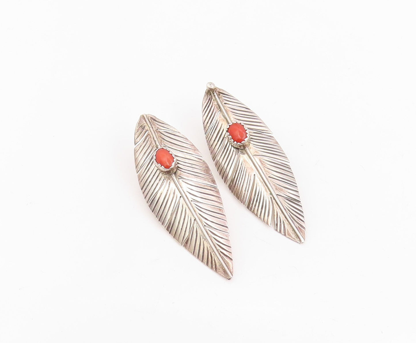 925 Sterling Silver Vintage Earrings Cabochon Carol Etched Feather Drop  EG14008