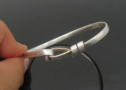 GAETAN 925 Sterling Silver  Vintage Shiny Loop Hook Bangle Bracelet  BT8885