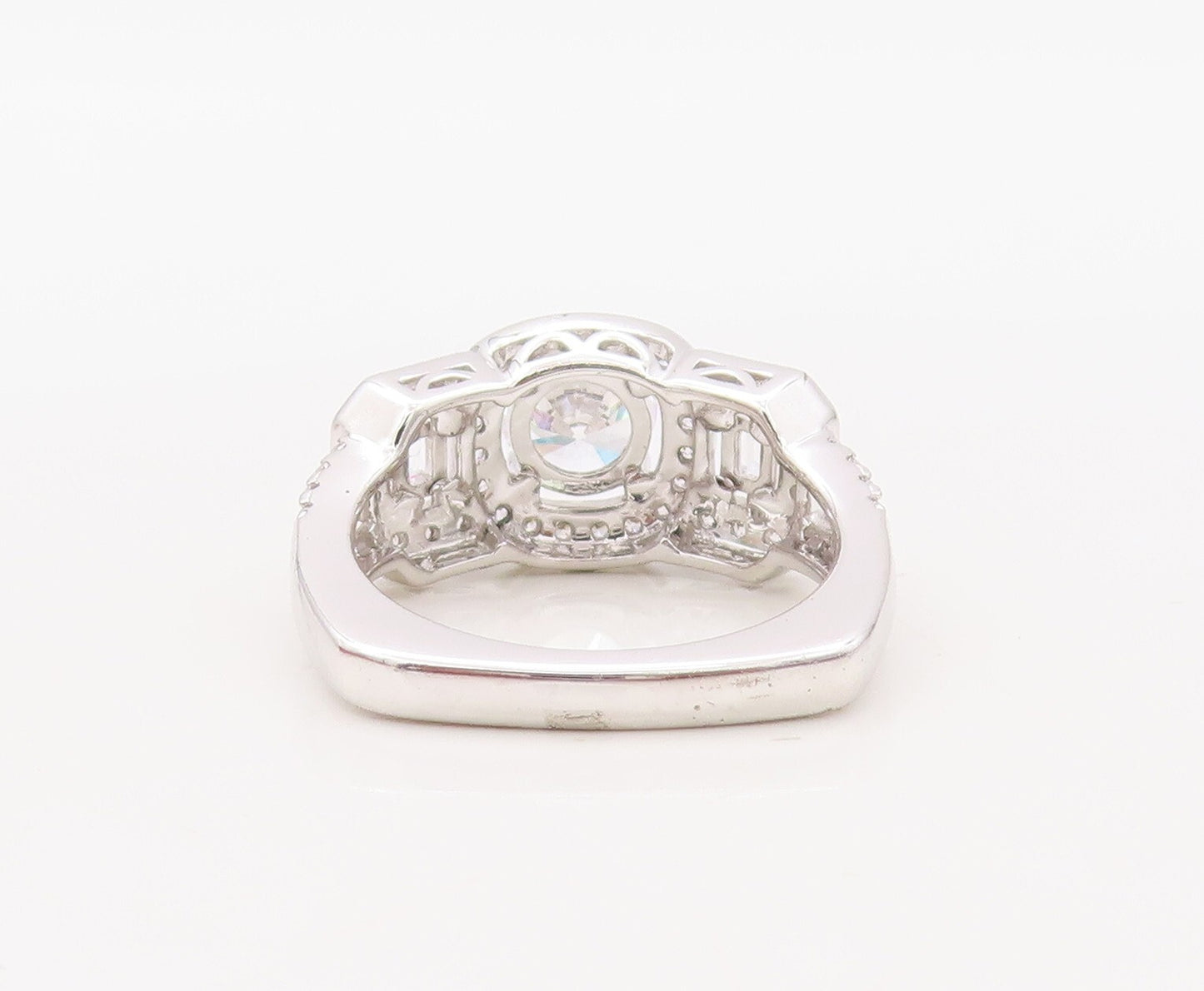 925 Sterling Silver Vintage Ring Round Rectangle Cut CZ Inlay  Sz 7 RG30643