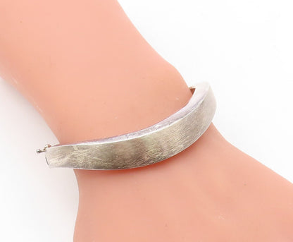 925 Sterling Silver  Vintage Dark Tone Smooth Hinge Bangle Bracelet  BT2838