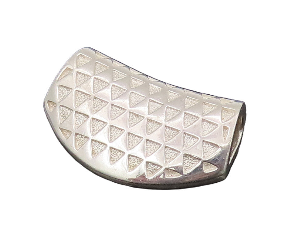 925 Silver  Vintage Upside Down Clutch Triangular Pattern Pendant PT22179