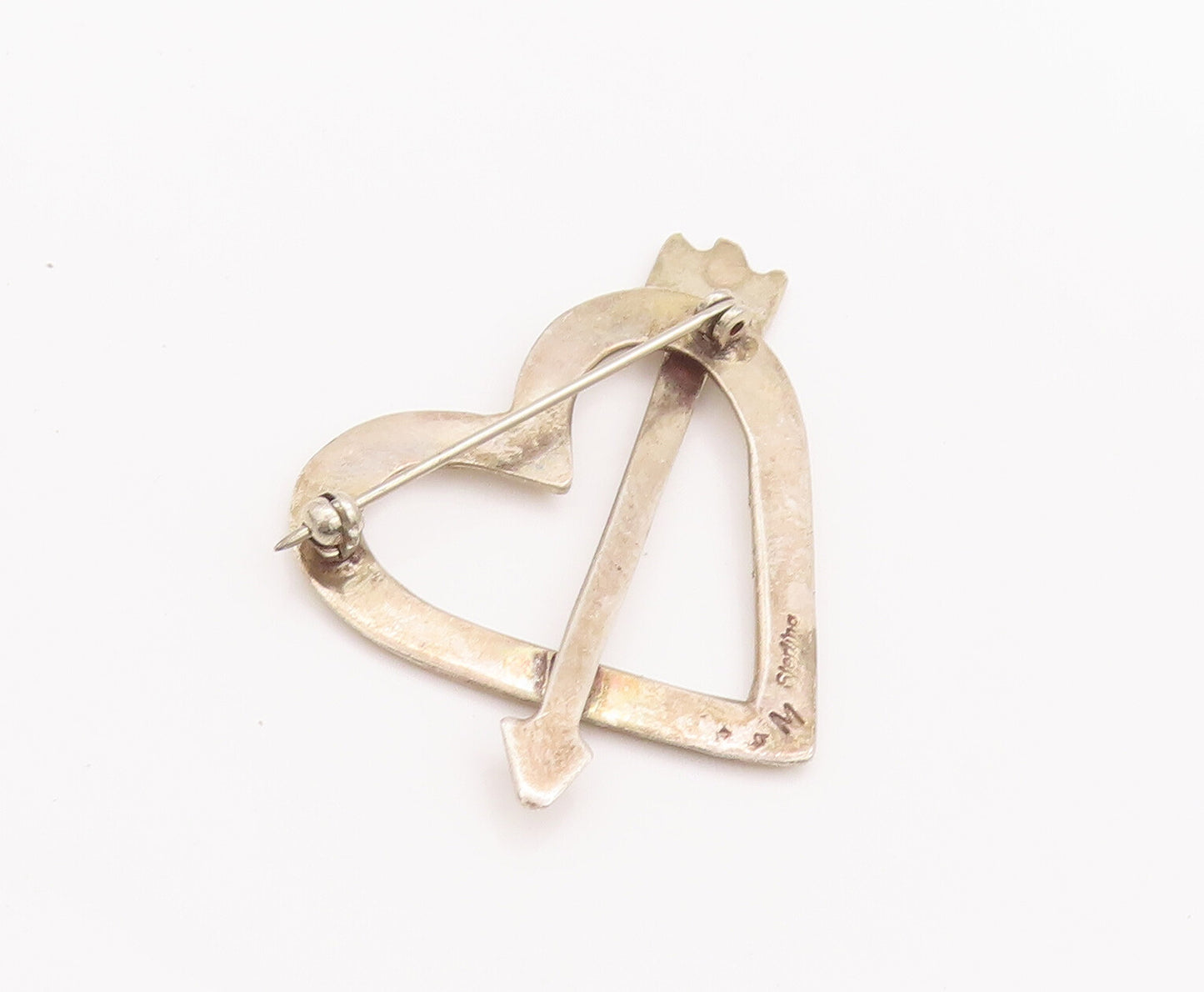 925 Sterling Silver Vintage Brooch Pin NAVAJO Carved Heart Pierced Arrow BP10667