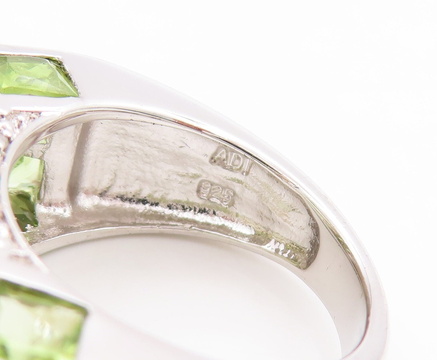 925 Sterling Silver Vintage Ring Cube Cut Peridot & Diamonds Inlay  Sz 6 RG29564