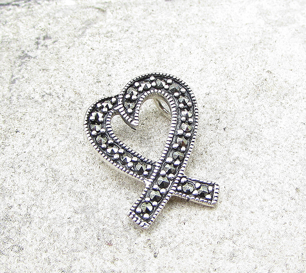 925 Sterling Silver  Marcasite Love Heart Slider Pendant  PT1378