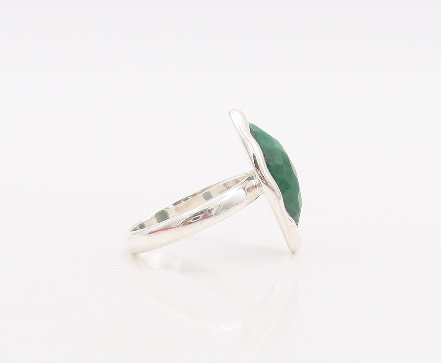925 Sterling Silver Vintage Ring Marquise Cut Green Gemstone  Sz 7  RG29837