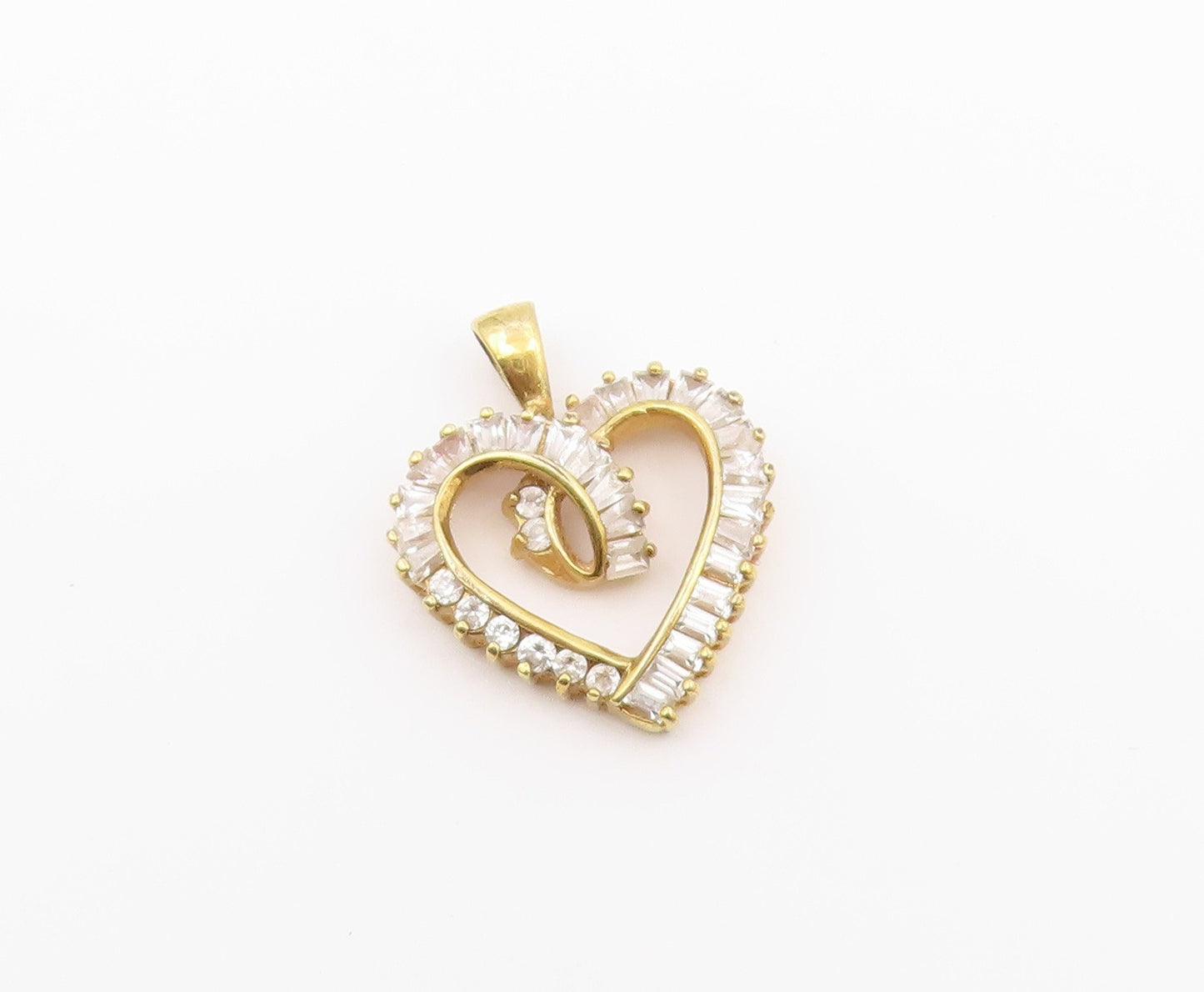 925 Sterling Silver  Vintage Topaz Gold Plated Love Heart Pendant  PT17466