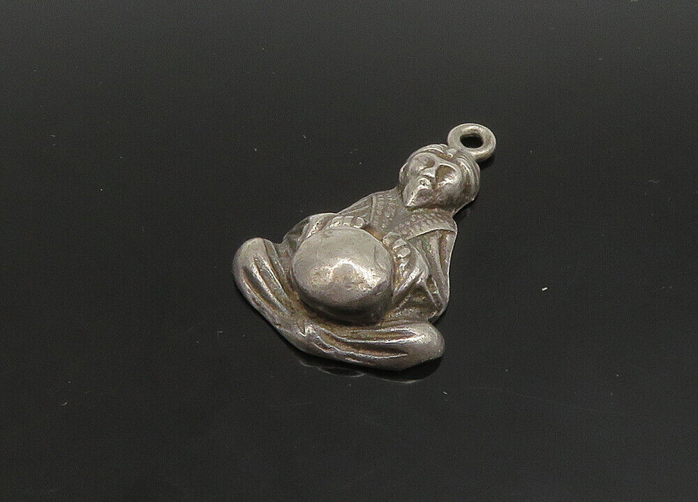 925 Sterling Silver  Vintage Shiny Fortune Teller Motif Pendant  PT19360