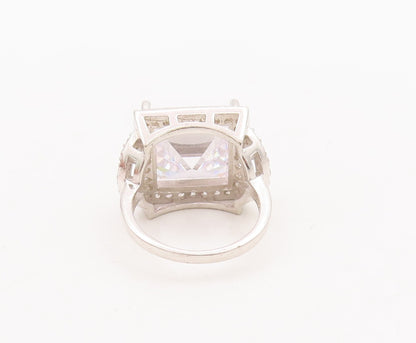 925 Sterling Silver Vintage Ring Cutout Square Cut CZ Inlay  Sz 5  RG28758