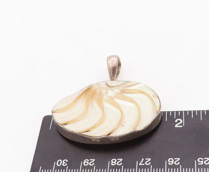 925 Sterling Silver Vintage Pendant Designer Fan Shaped Mother Of Pearls PT23339