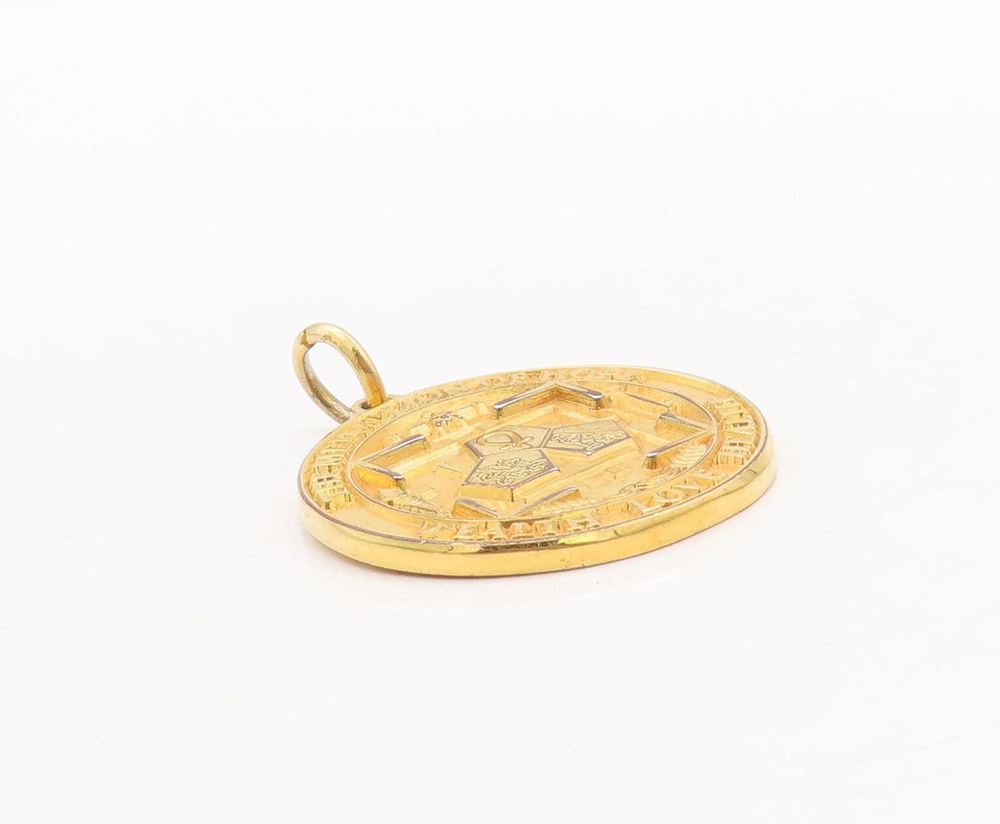 925 Sterling Silver Vintage Pendant Gold Plated Carved Medallion Of Hope PT23173