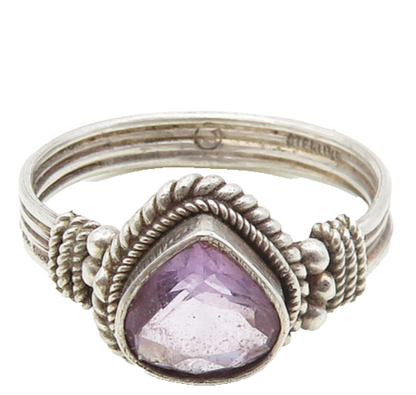 925 Sterling Silver  Vintage Amethyst Twist Ribbed Band Ring Sz 8  RG18598