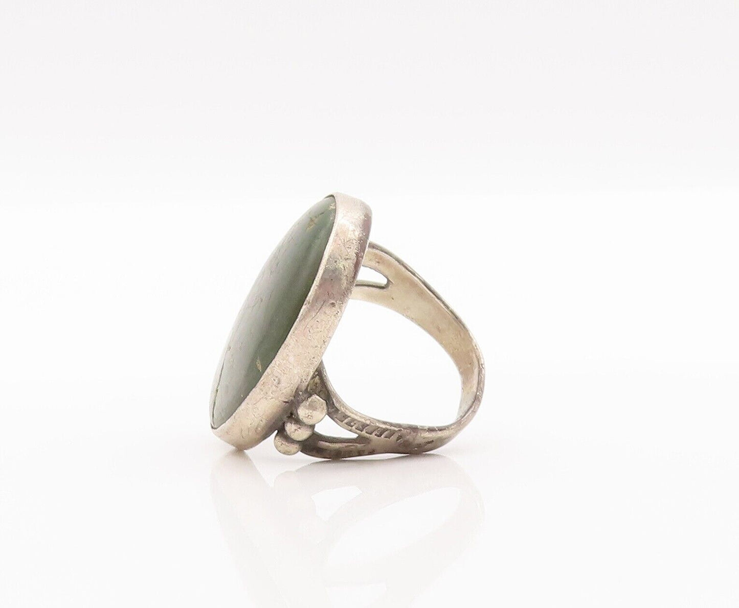 925 Sterling Silver Vintage Ring Antique Southwestern Green Jade Sz 7 RG28234