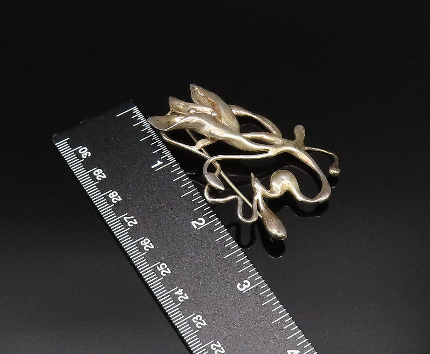 925 Sterling Silver  Vintage Modernist Flower Cutout Brooch Pin  BP9904