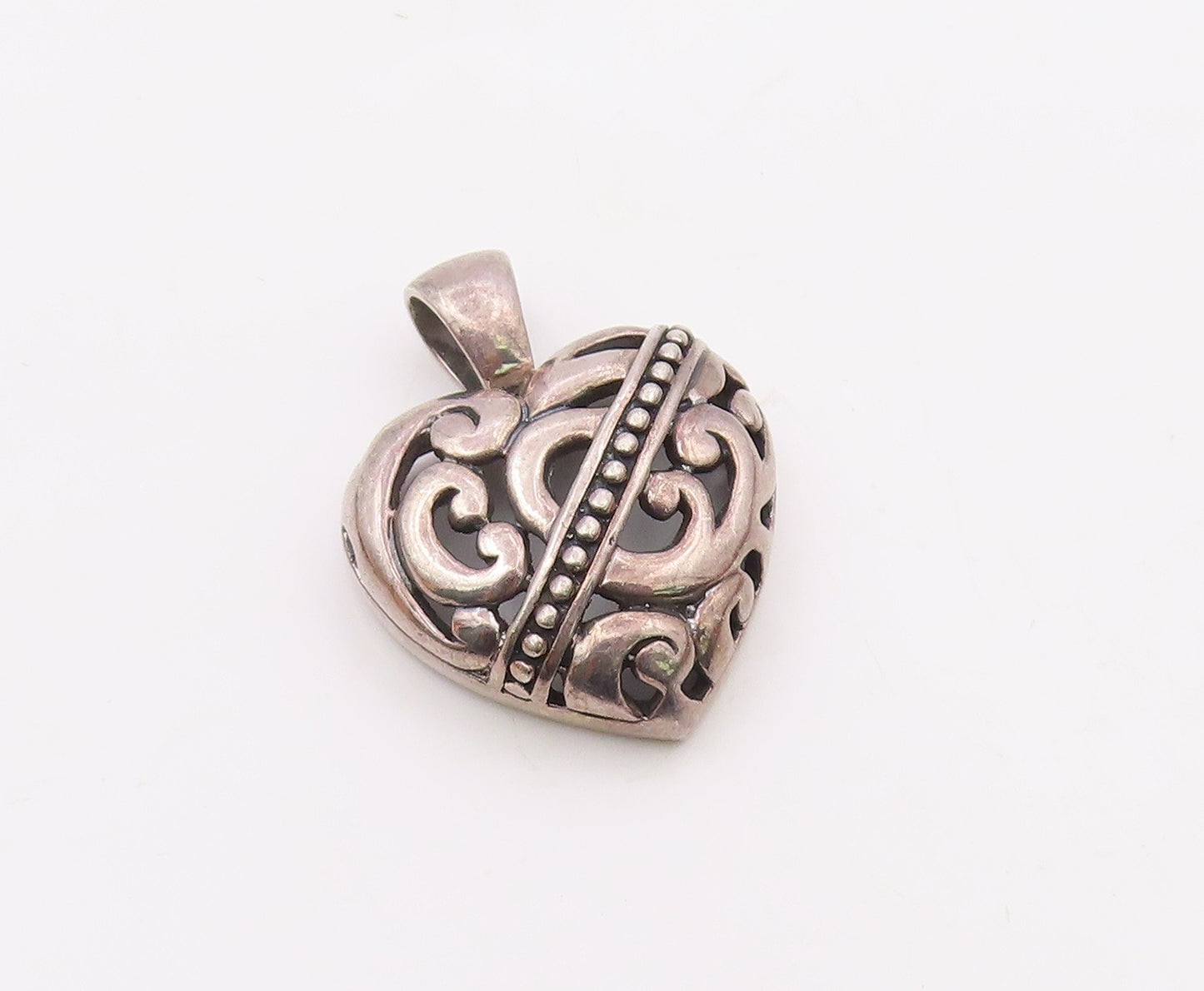 925 Sterling Silver  Vintage Swirl Detail Open Love Heart Pendant  PT19890