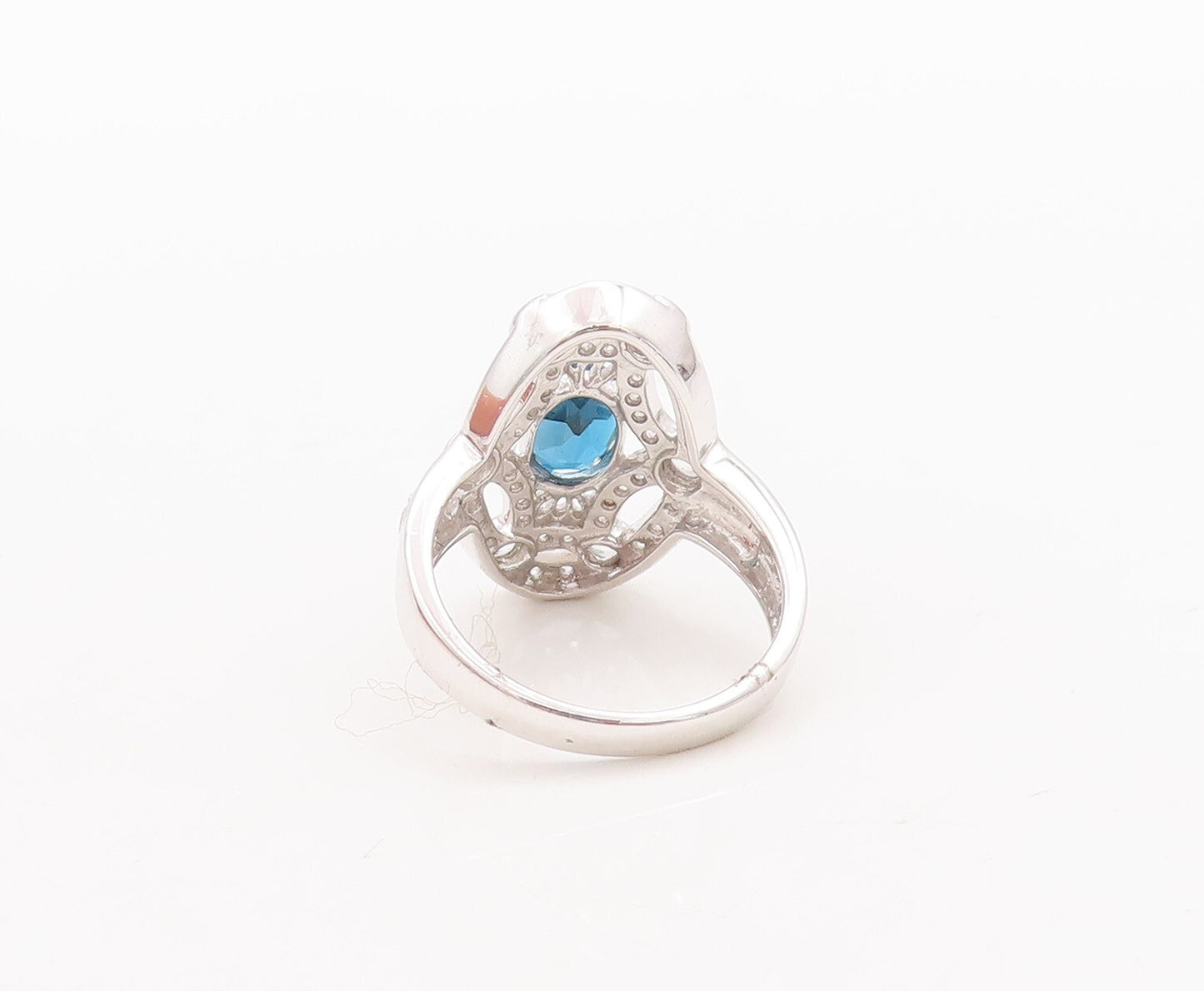 925 Sterling Silver Vintage Ring Oval Design Cut 2 Tone Topaz  Sz 7  RG29399
